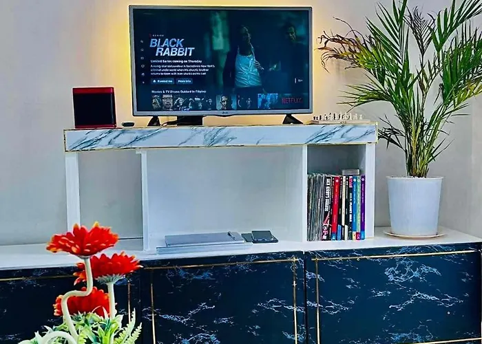 L A Azure Staycation Aparthotel